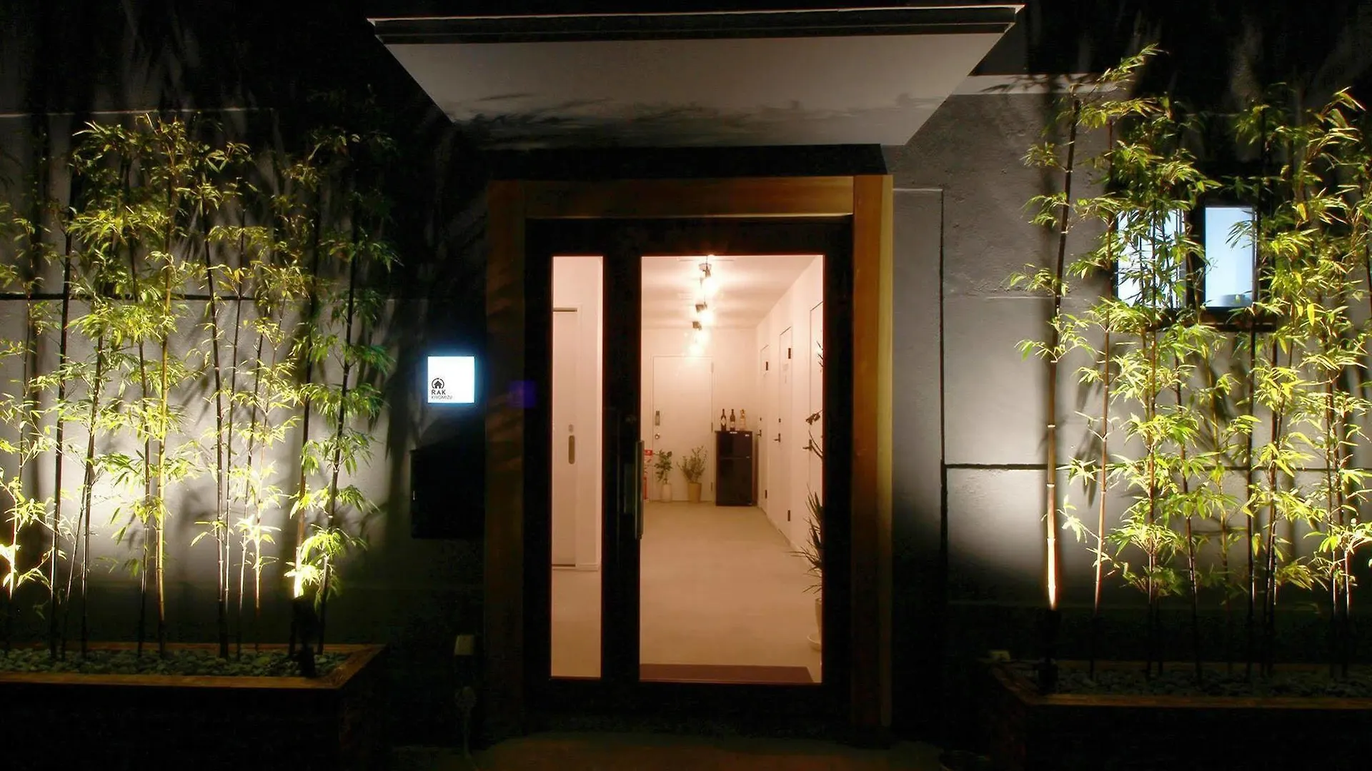 Rak Kiyomizu - 1人旅専用hostel Kyoto Japan